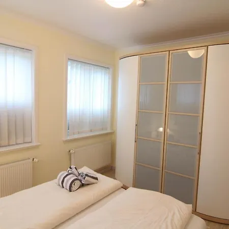 Ferienwohnung-kaept-n * Westerland