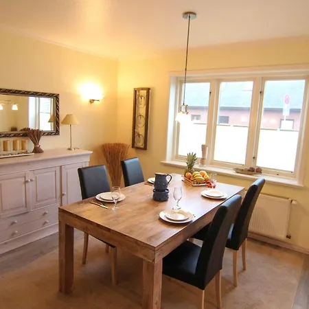 Apartment Ferienwohnung-kaept-n Westerland